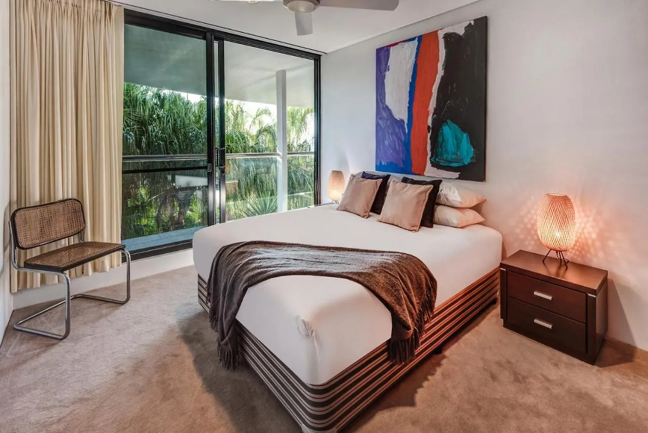 Waves 3 Luxury 3 Bedroom Endless Ocean Views Central Location + Buggy Hamilton Island Australia